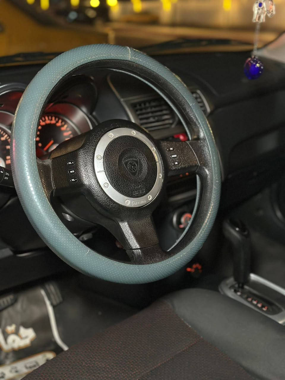 بروتون 2016 مكينة 1600 مابيها حادث مابيها صبغ فقط بارد باب خلف لسايق فقط سياره جديده ومابيها كل نقص مشيها قليل دينار مابيها مصرف كامله وجاهزه 
السعر ب80$ وبيها مجال للشراي 
المكان الشعب 
للاستفسار:0770 068 9985
