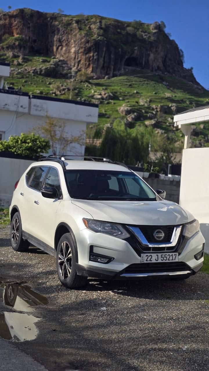 Nissan Rogue 2018 SV 4WD
نیسان ڕۆژی دەبڵ ئەکسلی مواسەفات SV
 مۆدێل 2018 بۆیاغ تەنها بۆنیت و پەڵەیەک لە سندوق!!
تەنها 77000 مایل ڕۆشتوە و هەموو شتێکی بەشەرت!!
ئایرباگ سیستەمە و داخلی نیە!!
ڕەقەم و ژینگە و ڕێگە و بان و سەنەویی نوێیە
بەناو خۆمە!!. یەک دینار مەسروفی تێدا نیە !!!.
0 7 5 0  4 7 4  4 1  4 7 أربيل, العراق

