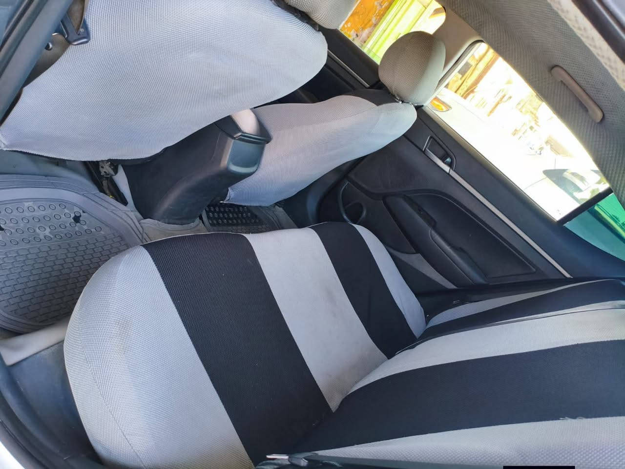 سلام عليكم اخوان
للبيع النتره 2017 امريكي
رقم بغداد دولي 

مواصفات ليمتد عدا فتحة سقف

بصمه+داخل جلد اسود +محرك 2000دوش كير محرك متعهد تخم تايرات جديد صدر منفوض كله جديد مسويلها أدامة كاملة + زنون شادلها بگات لد تبريد ثلج رادار جانبي 3 انظمة قيادة 
السعر ١٢٠$ وبيها مجال حك الجيه
السونار مرفق مع الصور 
العنوان بابل جبلة

رقم ‏‪***********
***********
