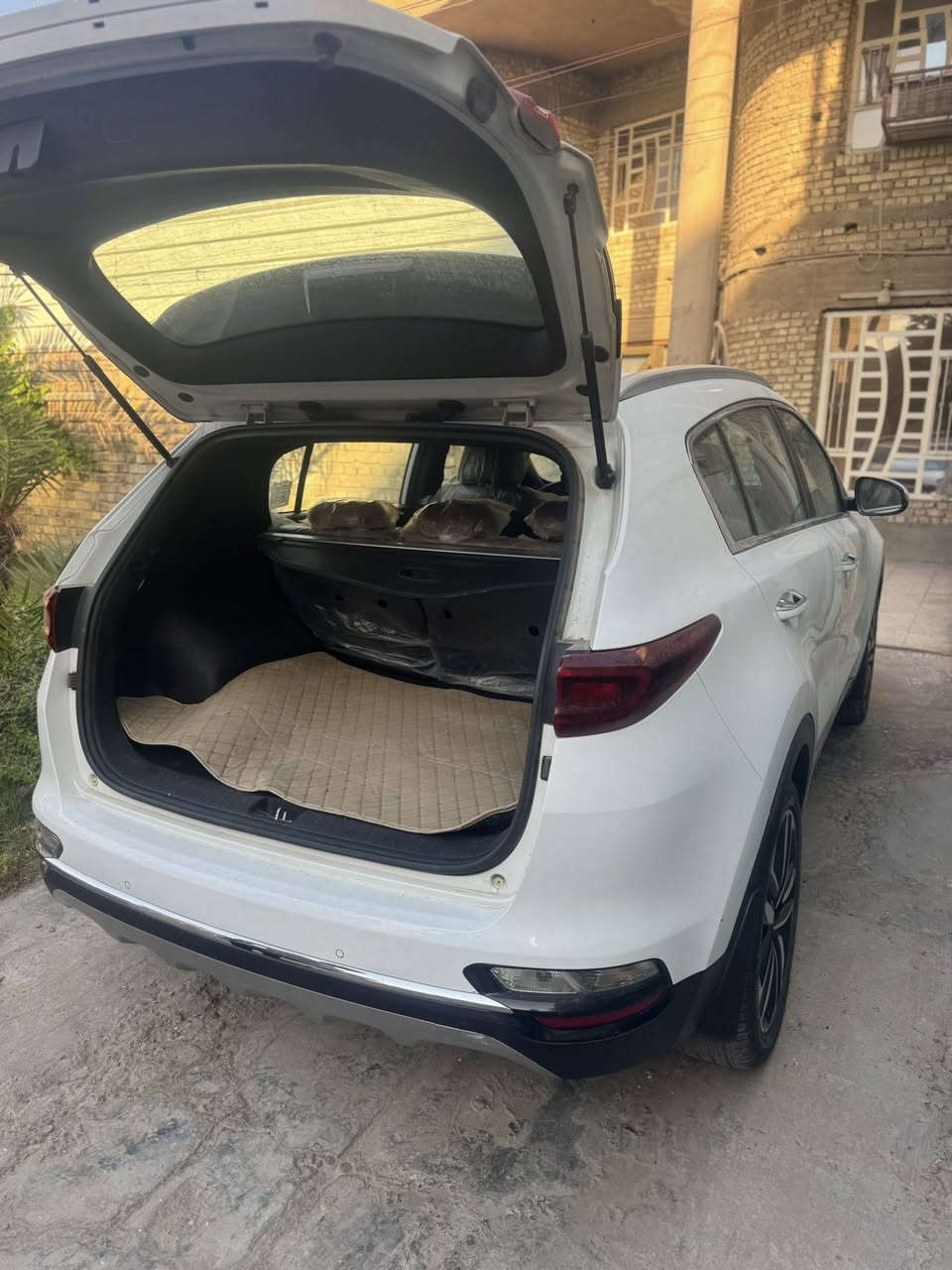 سبورتج مديل ٢١ بصمة سونار موجود ماشية ١٠٢ سونارها موجود سعرها ٢٠٠ لاتصال ***********رقمها بغداد باسمي
