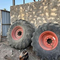 للبيع تايرات 26 اصلي مال 2012 ‭0782 163 1505‬