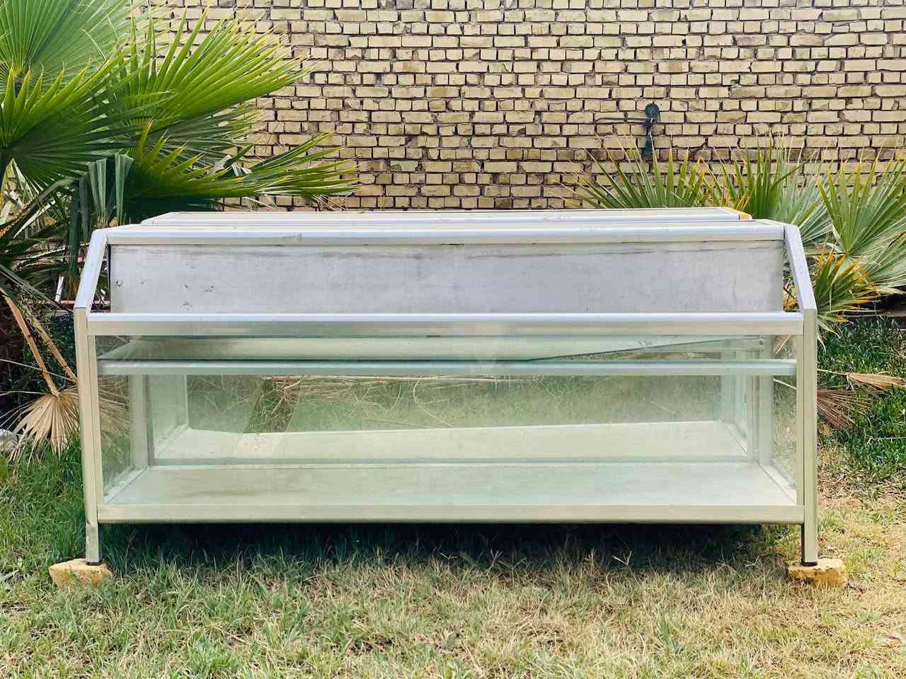 م
عارضات مال محل 
نضيفات 125
وبيهن مجال قليل 
***********
