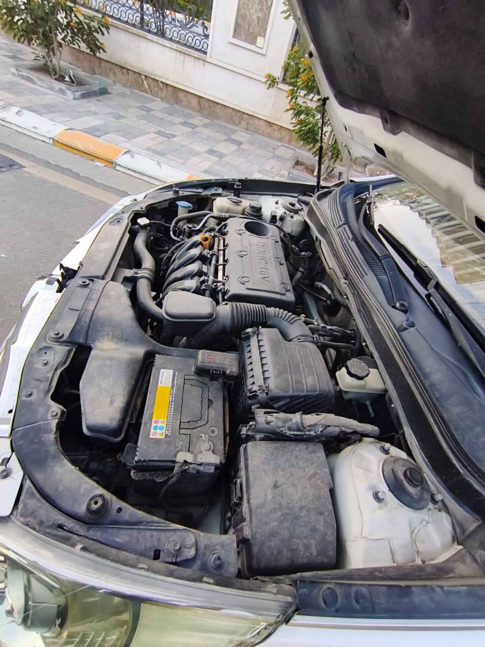 سوناتا خليجي ٢٠١١
محرك ٢٤٠٠ دوش
حساس وكاميرا خلفي وتحكم ستيرن وشفتات بالستيرن
رقم بغداد بأسمي تحويل ثاني يوم 
السياره مكفوله من الصبغ 
بيها بارد بسيط بالجاملغ الامامي اثر شخط                                             وبيهه بارد جوه قبق البانزين كلش صغير                                             صدر امامي خلفي جديد.             
 ادامه كامله فيت بم نوزلات بلكات مجاول
تخم تاير جديد 
السياره جاهزة والسعر ١٣٢$
للاستفسار ***********
