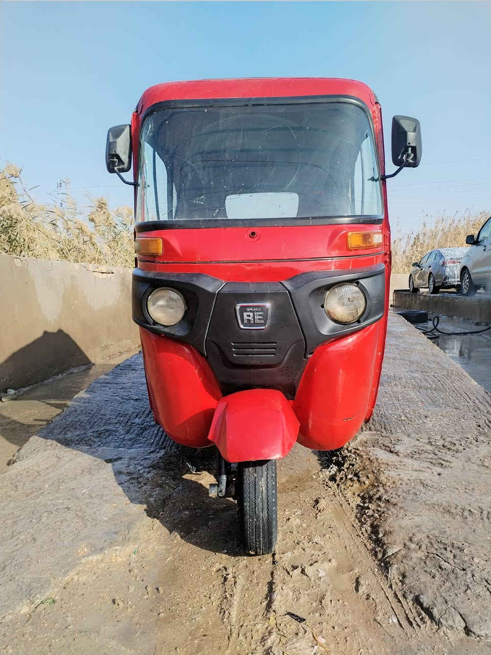 تكتك للبيع موديل 18 داخله ب 19رقم وسنويه مصبوغه جماليه سعر3700  اتصال ***********
