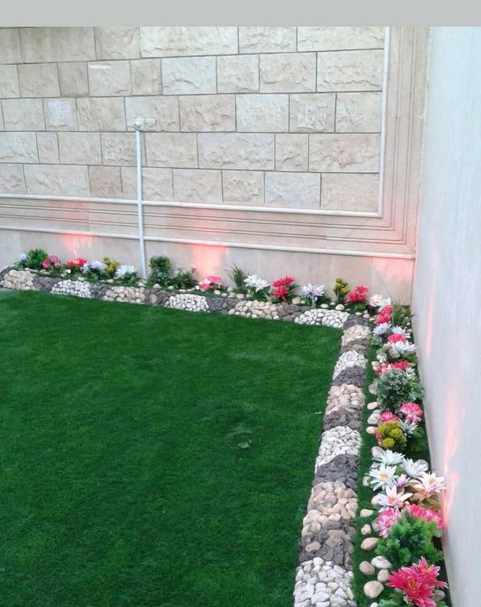 سیلی سروشتی دیالە (چیمەنی سروشتی) 🌿🏡
ئێمە هەموو جۆرەکانی چیمەنی سروشتیتان بۆ دابین دەکەین، لەگەڵ ستافێکی شارەزا و پسپۆڕ کە دێنە بەر دەرگای ماڵەکەت بۆ جێبەجێکردن و ڕێکخستنی باخچەکەت بە جوانترین شێوە 🚛🏡
​چیمەنی پلە یەک، هەمیشە سەوز و گونجاو بۆ کەشوهەوای عێراق و كوردستان  🌿☀️
​جۆرە بەردەستەکانمان: 🌱
✅ ئیسپانی
✅ هیندی
✅ ئیتالی
✅ فەڕەنسی

​🍀 سێبەری سروشتیی دیالە (ثیلی دیالە) 🍀
​باشترین و بەرزترین کوالێتی سێبەری (چیمەنی) سروشتی دابین دەکەین:
​گونجاوە بۆ:
🌴 نەمامگەکان
🏦 فەرمانگە حکومییەکان و کۆمپانیاکان
🏡 باخچەی ماڵان و ڤێلاکان
🌳 باخچە گشتییەکان و پارکەکان

​چیمەنی هیندی: کوالێتی بەرز و بەرگەی پلەی گەرمی زۆر بەرز دەگرێت 🇮🇳🔥
​چیمەنی ئیسپانی: لە هەر چوار وەرزی ساڵدا هەمیشە سەوزە 🇪🇸
​چیمەنی ئیتالی: بە دیمەنێکی شیک و چڕییەکی سەرنجڕاکێش 🇮🇹🌿
​چیمەنی ئینگلیزی: نەرم و خاوەن سەوزاییەکی تایبەت 🇬🇧💚
​چیمەنی فەرەنسی: بە کوالێتییەکی نایاب و بەرگەی توند و باش 🇫🇷🌱
​نرخی گونجاو بۆ هەمووان لەگەڵ خزمەتگوزاری گەیاندنی خێرا بۆ سەرجەم پارێزگاکانی عێراق 💰🚚
 بؤ پةيوةندي كردن:  ***********
