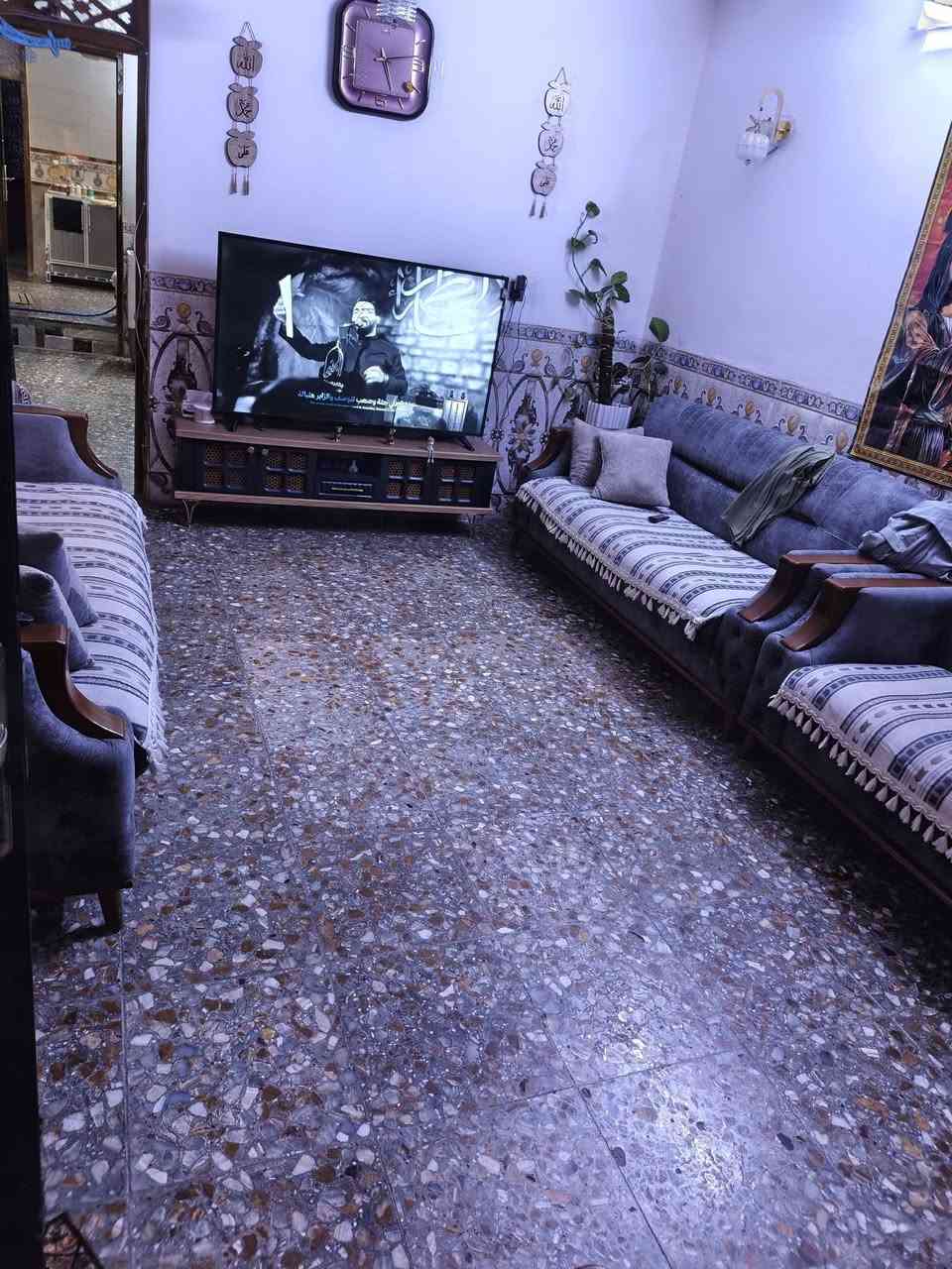 البيت مساحه 100م كفاءات الصحه الزراعي سند 25 نزال 20 واجهه5
بيه ماي ومجاري اتصل /***********
