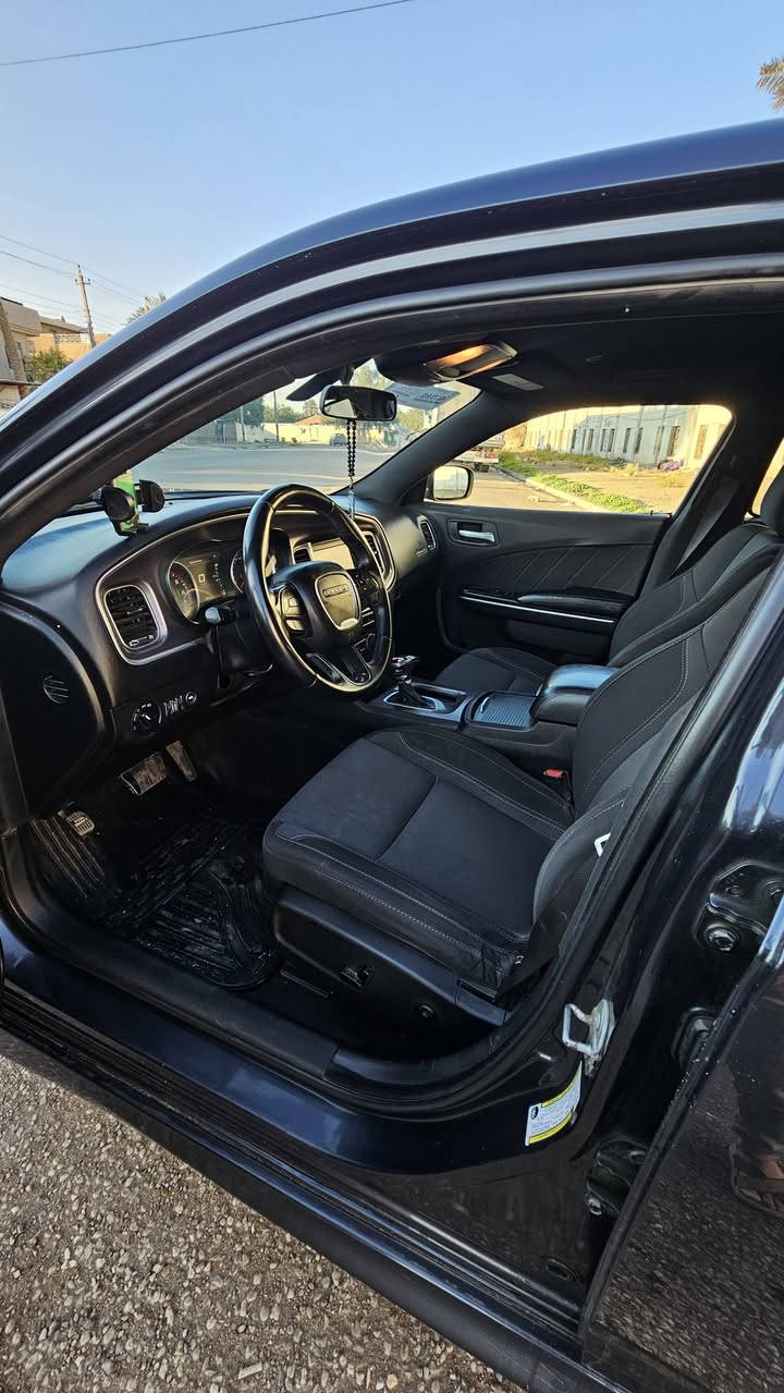 جارجر وراد كندي
موديل ٢٠١٩

رقم اربيل بأسمي 

تو ويل ٣٦٠٠

تحكمات ستيرن

مانع انزلاق

كشن سائق كهرباء

شاشة كبيرة

بصمة

ويل نجمة

حدادية جديد

تخم تاير جديد 

تبرد تدفئة مكفول

 

SRTمحدثة GTدعاميات وبنيد

مكفولة من لغد وشاصي هلال الجاملغات بيهن صبغ موجود تقريرها 

فقط بارد بسيط بلباب الخلفي

 مكان السيارة بغداد 

رقم الهاتف ***********
