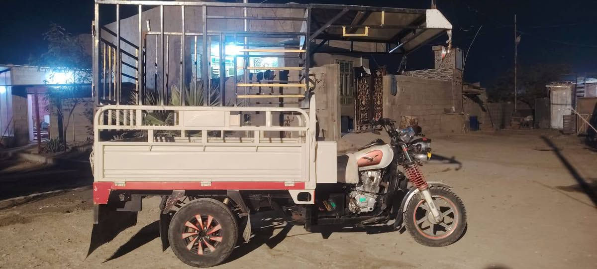 سلام عليكم ستوته للبيع
موديل 2020مكاني الرمادي السعر 1600بيه مجال اوراق كامله مكمركه 
للاتصال ***********
