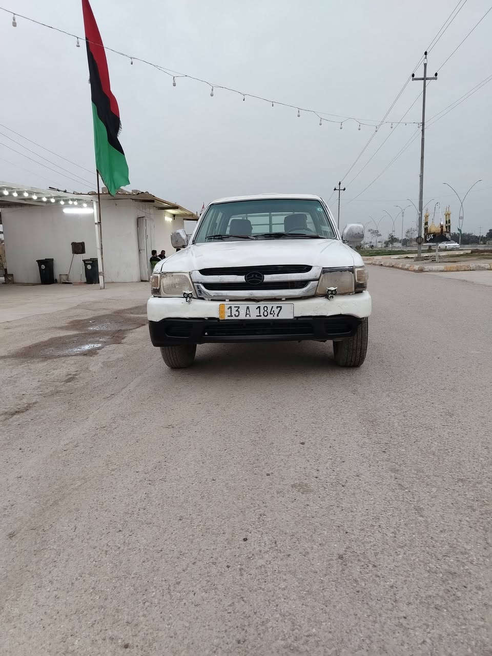 بيكم دير2009
سنويه لل30
مكينه كير اكسن خير من الله.. 
لكشر شوف لعين. حداديه نص عمر.. كهربائيات يرادلها ترتيب بس شغاله
سعرها 28 بيها مجال
مكاني كوت 
***********
