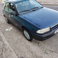 استرا • ١٩٩٢ • بنزين ١٫٨