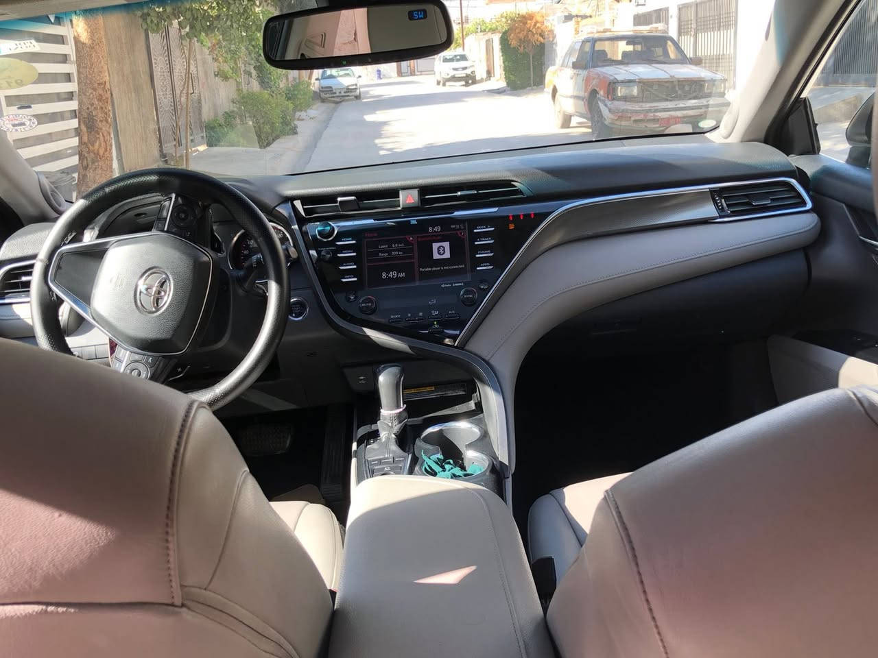 سلام عليكم
‏2018  𝐓𝐎𝐘𝐎𝐓𝐀 𝐂𝐀𝐌𝐑𝐘-𝐗𝐒𝐄 

تويوتا كامري (XSE) موديل :2018 

عداد المسافة : 

حجم المحرك : ( 6.سلندر )

                                 

‏

المواصفات : 𝐗𝐒𝐄

فـول مـواصـفـات بانو رامه

ابواب  بصمة

بصمة تشغيل 

تشغيل عن بعد (𝐑𝐄𝐌𝐎𝐓𝐄 𝐒𝐓𝐀𝐑𝐓)

شاشة  كبير

كاميرا خلفية 

ويل 19 الرياضي 

حساسات خلفيه

هاند بريك بصمة

اوتو هولد (𝐀𝐔𝐓𝐎 𝐇𝐎𝐋𝐃)

اوتو ستارت (𝐀𝐔𝐓𝐎 𝐒𝐓𝐀𝐑𝐓)

اوتو ستوب (𝐀𝐔𝐓𝐎 𝐒𝐓𝐎𝐏)

رادار امامي (تحديد مسار)

‏‎رادار جانبي (نقاط عمياء)

‏‎حساسات خلفي 

مانع انزلاق+𝐀𝐁𝐒

3انظمة  (𝐄𝐂𝐎) (𝐍𝐎𝐑𝐌𝐀𝐋)(𝐒𝐏𝐎𝐑𝐓)

نظام EV MODE

تحكيم استيرن+ شفتات استيرن

كشنات جلد ، كشنات كهربائي

كشنات الامامي هيتر 

لايتات (𝐋𝐄𝐃) عدسة زينون بيلادي

اناره داخليه led 

ترحيب بلادي بالدواسات 

شاحن وايرلس

مثبت سرعه تفاعلي قيادة اليه 

تحديد مسار 

Card display 

￼360 درجة كاميرة

مكاني كركوك 

السعر 205 وبيه مجال 

رقم سليمانيه الجديد بسمي 

0772 850 8244
