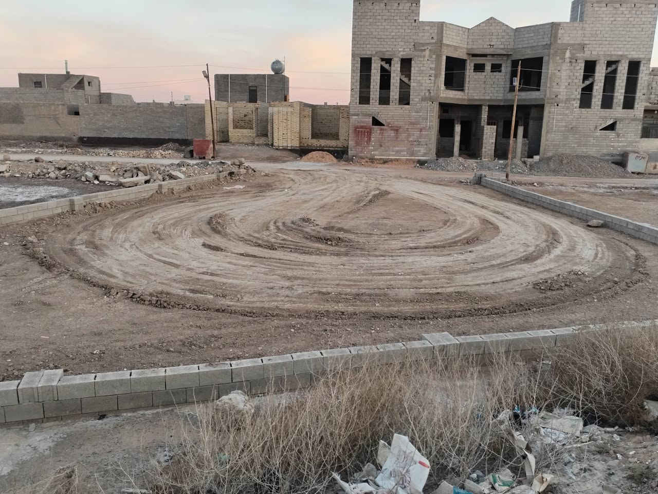 🔻 اعلان #فرصة #استثمارية
#يوجد  #قطع #اراضي #للبيع 

       🔻 #بسسعر مناسب 

🔻#الموقع / الرمادي / #خلف #مستشفئ الرازي #مجاور مجمع كاردن ستي 

🔻 #القطعة الاولئ / 350 متر وجة 17 نزال 20 

🔻 #القطعة #الثانية / 300 متر وجة 17 نزال 18 

🔻 #الشارع 10 متر 
🔻 #طابو سند 25 تحويل مباشر 

🔻 #سعر المتر  125  الف وبي مجال #للشراي 

🔻 #للأستفسار مكتب احمد المحلاوي للعقار 

🔻#الهاتف / *********** / احمد المحلاوي 
🔻 #الهاتف / *********** 🔻
