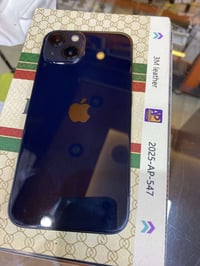 ايفون 13 عادي ذاكره 128 بطاريه 86 نموذج m الجهاز بلادي مكفول من كلشي و...