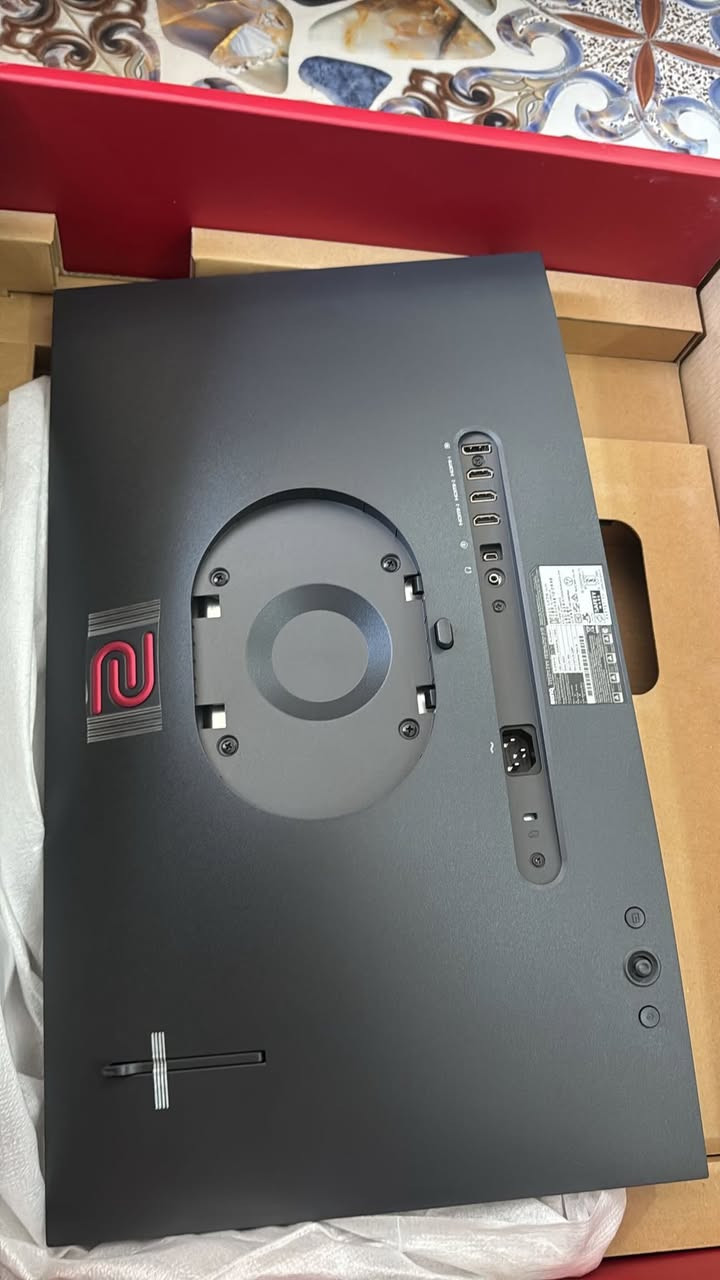 للبيع شاشة BenQ ZOWIE XL2546X+

* الحجم: 24.1 إنج
* الدقة: FHD 1920×1080
* التردد: 280Hz
* بغداد ***********
*
