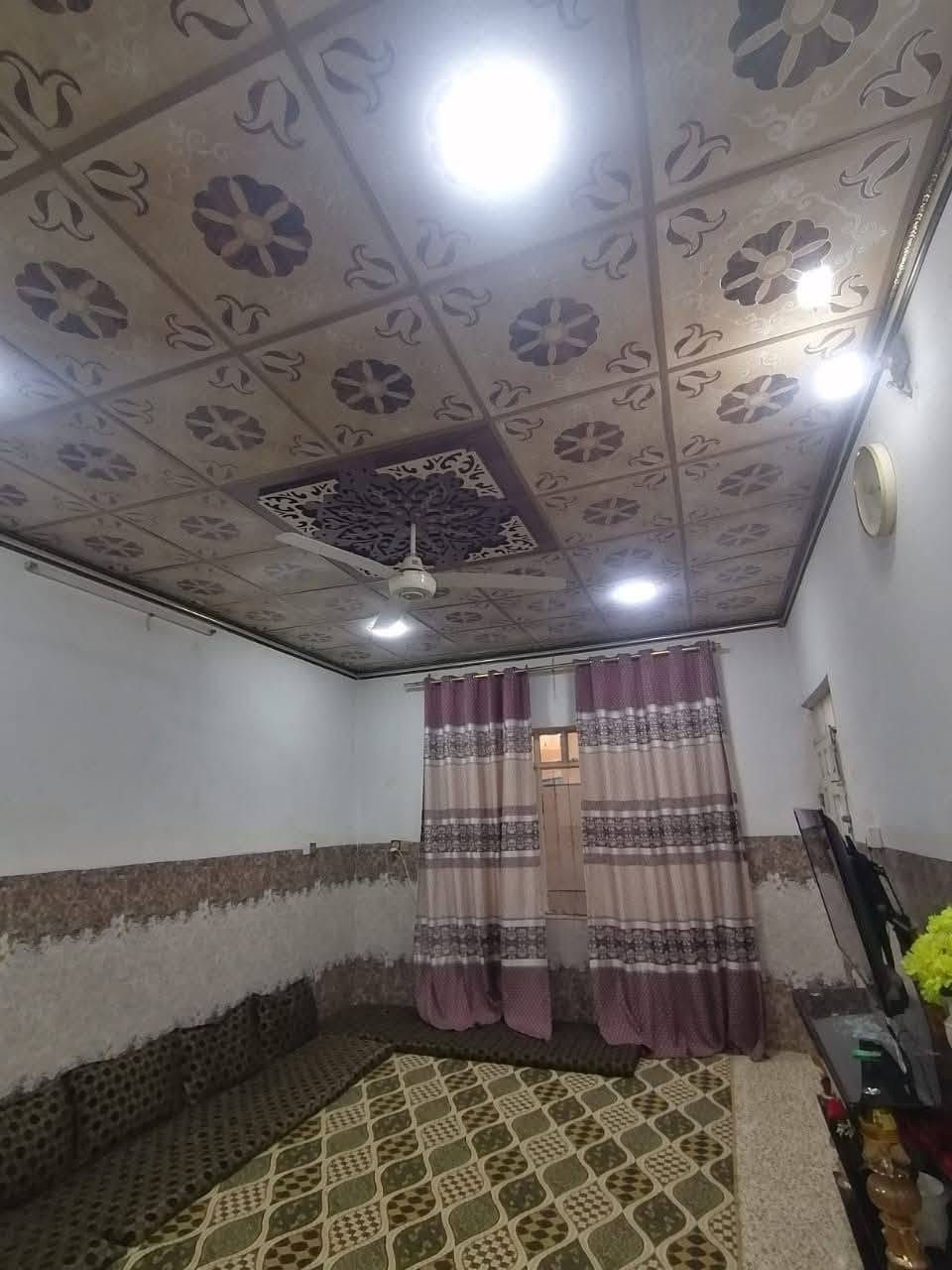 السلام عليكم الدار معروض للبيع في الرشيديه قطاع الخامس قرب جامع الورشان المساحه 150 متراستفسار عن الرقم *********** وتساب
