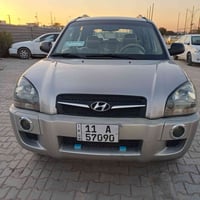 توسان ٢٠٠٩ • محرك ٢٠٠٠ • ١٩٠ الف كم