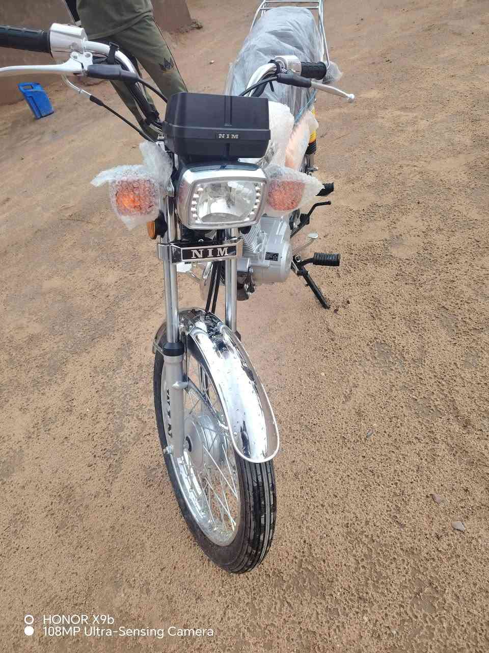 سلام عليكم  شباب  دراجة نامه البيع موديل 2026صارله يومين من طالعه من المعرض والسعر 850 تصال ***********
