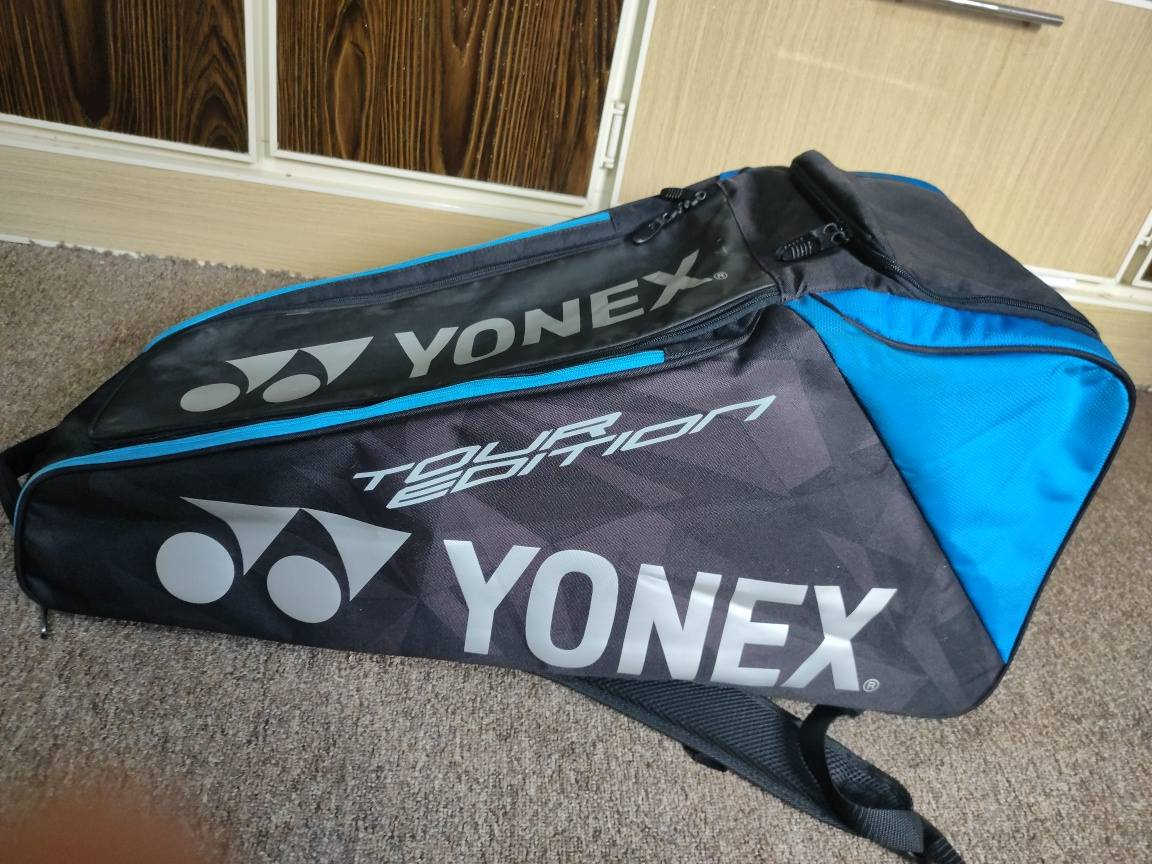 جنطة مضارب تنس
ماركة يونكس 
مستخدمة نضيفة 100٪
سعر 65
توصيل موجود 5كل محافظات


**إذا كنت صاحب هذا الإعلان وتريد حذفه لأي سبب، رجاءا أرسل رسالة إلى الدعم الفني**