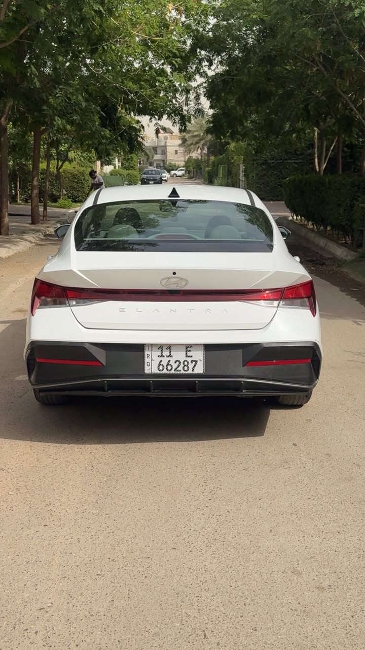 السلام عليكم للبيع النترا 2024مرقم بغداد دخول كتاب ذوي الشهداء ماشيه 33كيلو حقيقي
ضربتها دعاميه وبنيد مثل الي بصوره 

الموصفات 

١-بصمة تشغيل ابواب وصندوك بصمة .

٢- تشغيل عن بعد 

٣-محرك 2000 دوش المرغوب بدون دوانز.

٤-كاميره خلفية

٥-رادارات  ( جانبي خلفي) .

٦-مانع التصادم الامامي والخلفي.

٧- ثلاث وضعيات قيادة (اقتصادي-سبورت-ذكي).

٩-مثبت سرعة ذكي ( التحذير عند مغادرة المسار ).

١٠-اضواء ترحيب عند الاقتراب.

١١-تحديد مسار وقيادة الية والسياقة على خطوط الشارع في حال الاجتياز تنبهك.

١٢-مانع انزلاق نظام التركشن.

١٣-فتح الصندوق الذكي عند الاقتراب.

١٤-تدعم نظام الابل كار بلي والاندرويد اوتو بدون     كيبل يربط

السعر 170

اي ستفسار اتصل على رقم وتدلل***********

 عنونها بغداد
