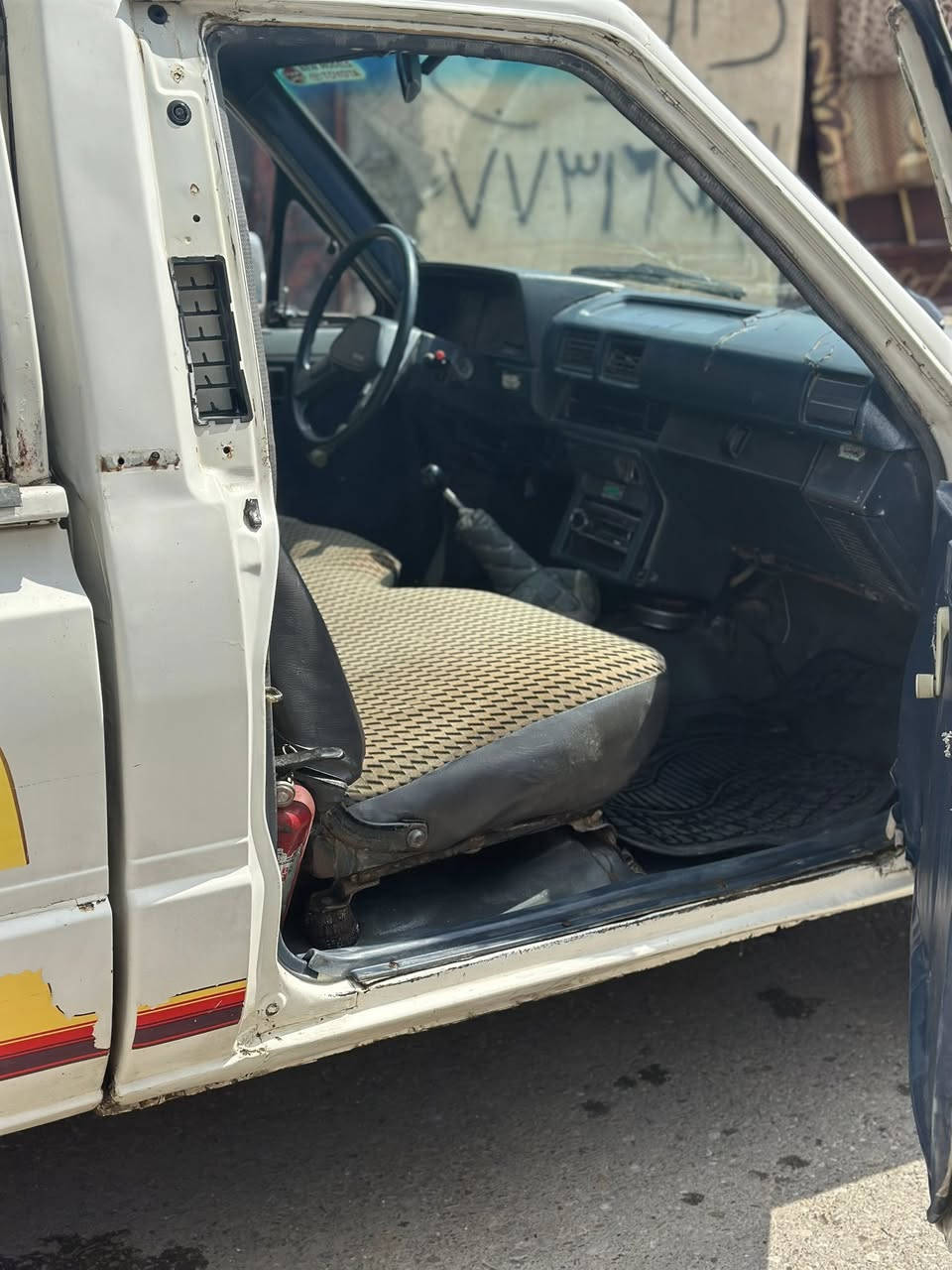 88   5كير محرك تي وأي مبدل جديد كير ومكينه بشرط صلاح الدين اصفر شرط تحويل وكاله سياره كامله بدون اي نقص شاصي بشرط بيه ملاحضات بصيطه صبغ عام سعر 33 بي مجال قليل مكاني كركوك ***********سنويه قبل سنه ساقطه
