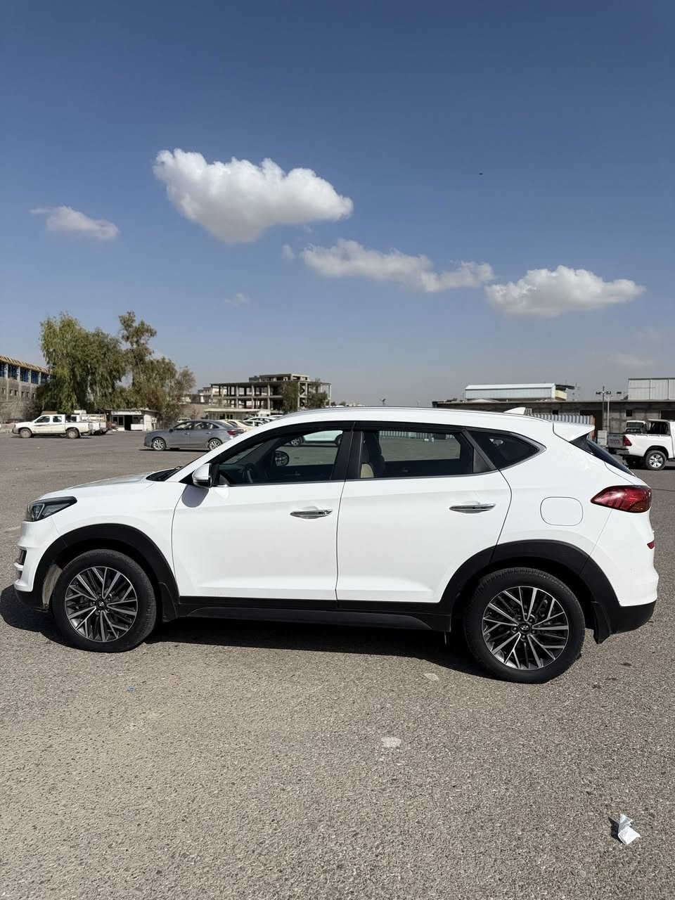 تکسۆن 2020

هیچ هیچی نیە بۆفرۆشنتە بەناوی خۆمە 

109هەزار رۆیشتوە

کۆری 

کامل مواسەفات تەنها پانۆڕاما نیه

ژمارەی موبایل 

***********
