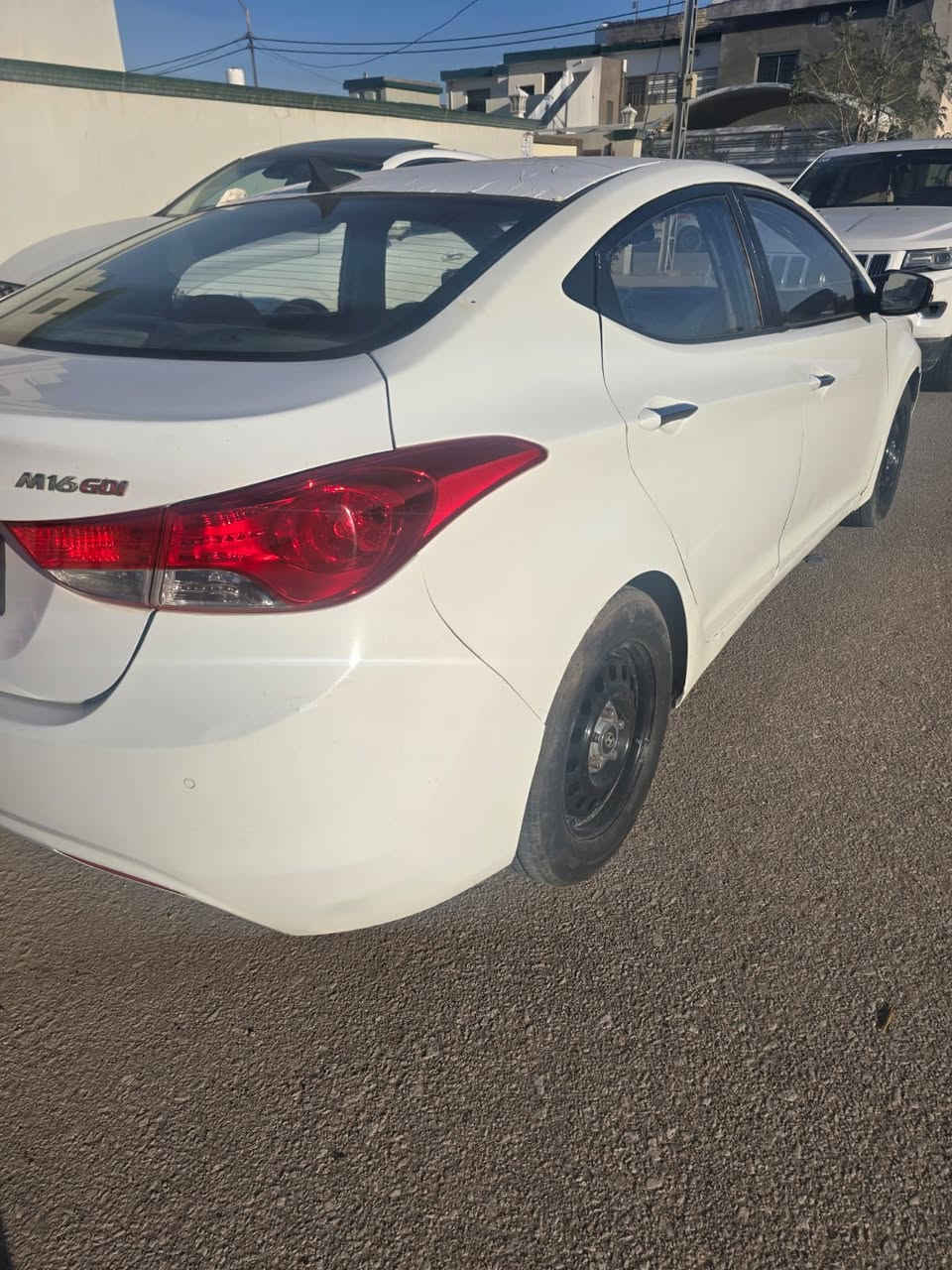 النترا للبيع ٢٠١٥ كصه جنطه متومه شمالي شرط الحاسبه كير مكينه تبريد كله مكفول سياره جديده ٥٠$ *********** مكان بغداد
