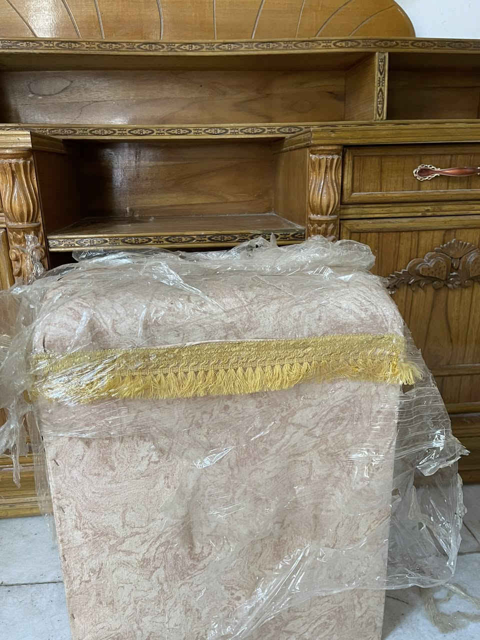 السلام عليكم اخواني اهالي النجف غرفه جديده استخدام شهر فقط مابيها اي ضرررر مستعجلين على بيعها ميز مرايه وطابوريه وتاج جربايه وجربايات ثنين ام نفر بدون كنتور الي شراي يراسلني سعرها ٤٥٠ وبيها مجال


**إذا كنت صاحب هذا الإعلان وتريد حذفه لأي سبب، رجاءا أرسل رسالة إلى الدعم الفني**