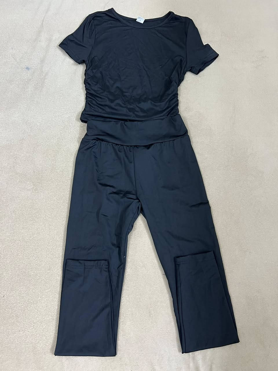 مرحبا
وصلتني ملابس أطفال شي أن من عمر سنه إلى 14
والأسعار من 4الى 10
لي يحب يعلق اوًيدخل خاص 🤍


**إذا كنت صاحب هذا الإعلان وتريد حذفه لأي سبب، رجاءا أرسل رسالة إلى الدعم الفني**