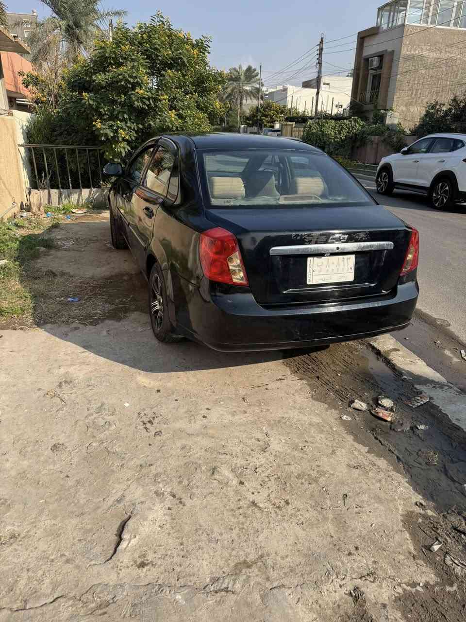 اوبترا موديل ٢٠٠٧ لون اسود رقم بغداد مصبوغة عام ضربتها جنطة وجاملغ خلفي ايسر وباب السائق قبل ما اشتريها واني عمرتها وصبغتها عام وصورها موجودة بالمنشور قبل الصبغ العام
بيهة محرك جديدة شادلها 
وصدر امامي وخلفي 
بيهة ملاحضات بسيطة جدا جدا 
السعر ٥٨ وبيهة مجال بسيط
مكانها بغداد السيدية ***********
