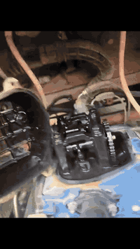 محل سجاد الفيتر • تصليح تكاتك • مقابل مستشفى الاسكان