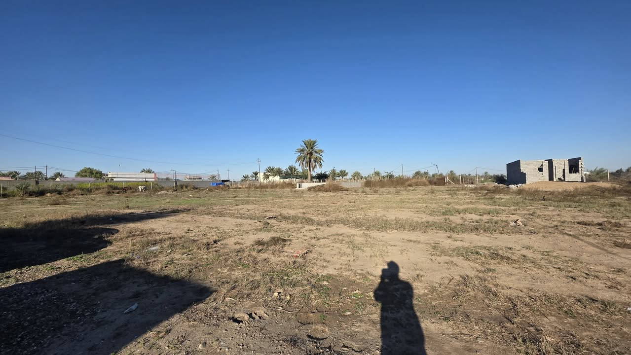 قطع اراضي للبيع المساحة 150 متر 
الاسعار مناسبة جدا 

الموقع شارع الحولي خلف معهد القلم 

للاستفسار الاتصال على ***********
