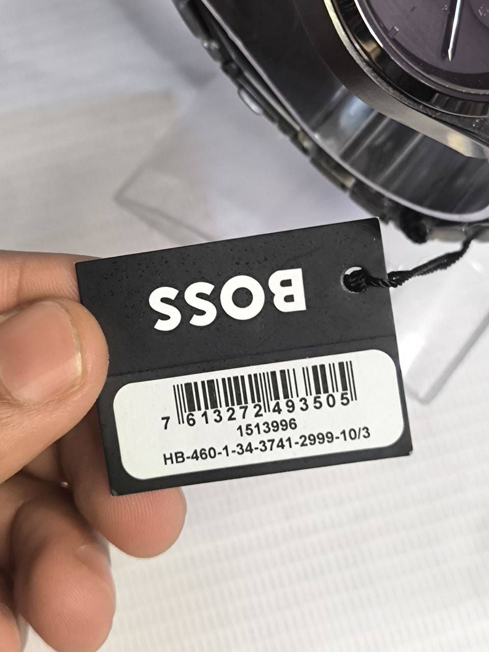 ساعة BOSS Steer GQ Edition - إصدار "رجل العام" الخاص.🇩🇪
تحفة فنية
قطعة فريدة من تعاون ماركة BOSS العالمية مع مجلة GQ الشهيرة
ماكنة كوارتز ياباني كونكراف (جميع سناتر شغاله)🇯🇵 
مينار مميزة مشطبة بالون رمادي (مات)
مقاومة ماء وغبار (5 BAR ) 50متر
زجاج زفير ضد الخدش 
القطعة مختمة حفر نظيف 

🔴ملاحظة متوفر قطتين فقط 

السعر :- 230 الف ع اول تم
للحجز والاستفسار يرجى مراسلة الصفحه


**إذا كنت صاحب هذا الإعلان وتريد حذفه لأي سبب، رجاءا أرسل رسالة إلى الدعم الفني**