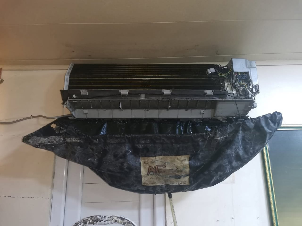 Rami center A/C مركز رامي لتنصيب وصيانة السبلت 
Rami A/C 🆗🆗⚒⚒ مركز  رامي❄️❄️

‎لتنصيب وصيانه السبلت والمكيف

‎ام⚒⚒
Rami A/C ⛑⛑

❄️❄️⚒⚒ فتح وشد السبلت❄️❄️❄️ غسل داخليه وخارجيه
‎شحن غاز🥶🥶
‎
 
‎ ورشة متنقله🚌🚌

‎: السيديه الضباط
🆗
📞*********** whatsupp ☎️📞
