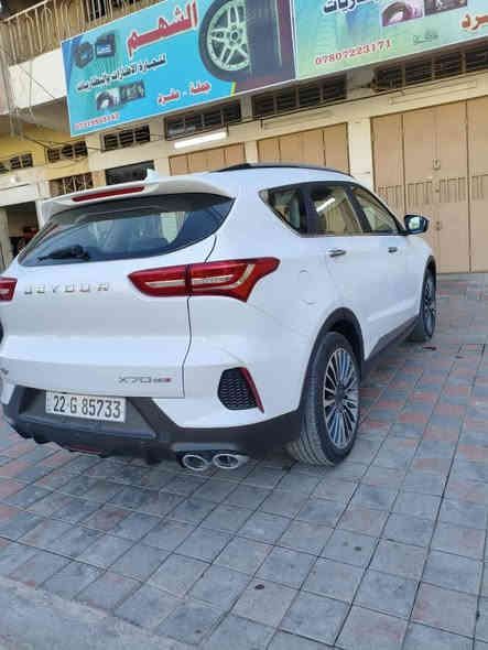 جيتور 2024
مواصفات 
حساسات كامرات اماميه وخلفيه محيطيه 
بنراما صندوك كهرباء بصمه أبواب 
ملاحظه ضرر سياره 
قطعه صبغ مكانين بارد فقط 
رقم أربيل بسمي تحويل ثاني يوم 
مكانه الأنبار فلوجه 
سعر سياره 132 ورقه 
الاستفسار 
***********
