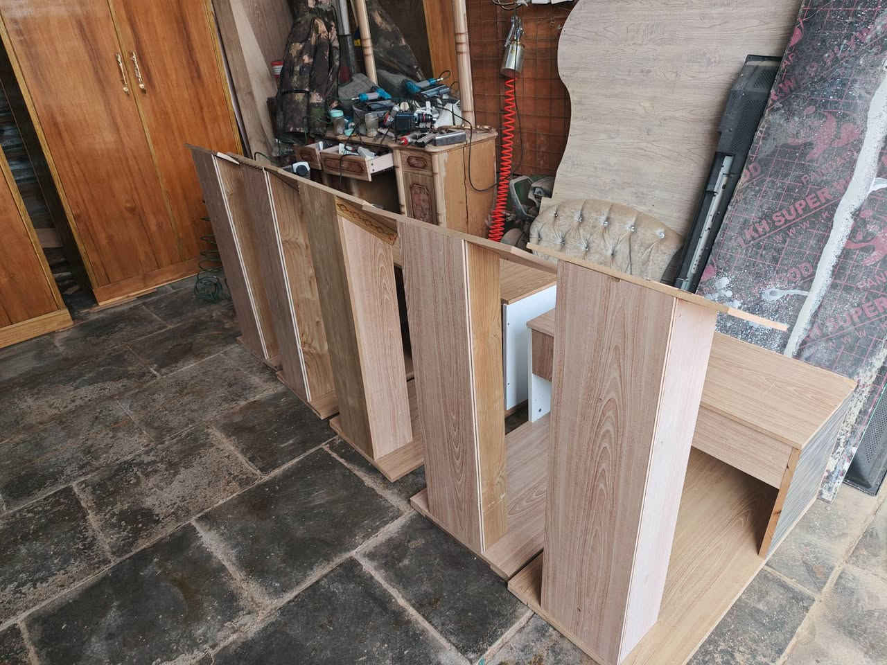 عله 30 الواحد
الحجز واساب ***********

@إشارة
