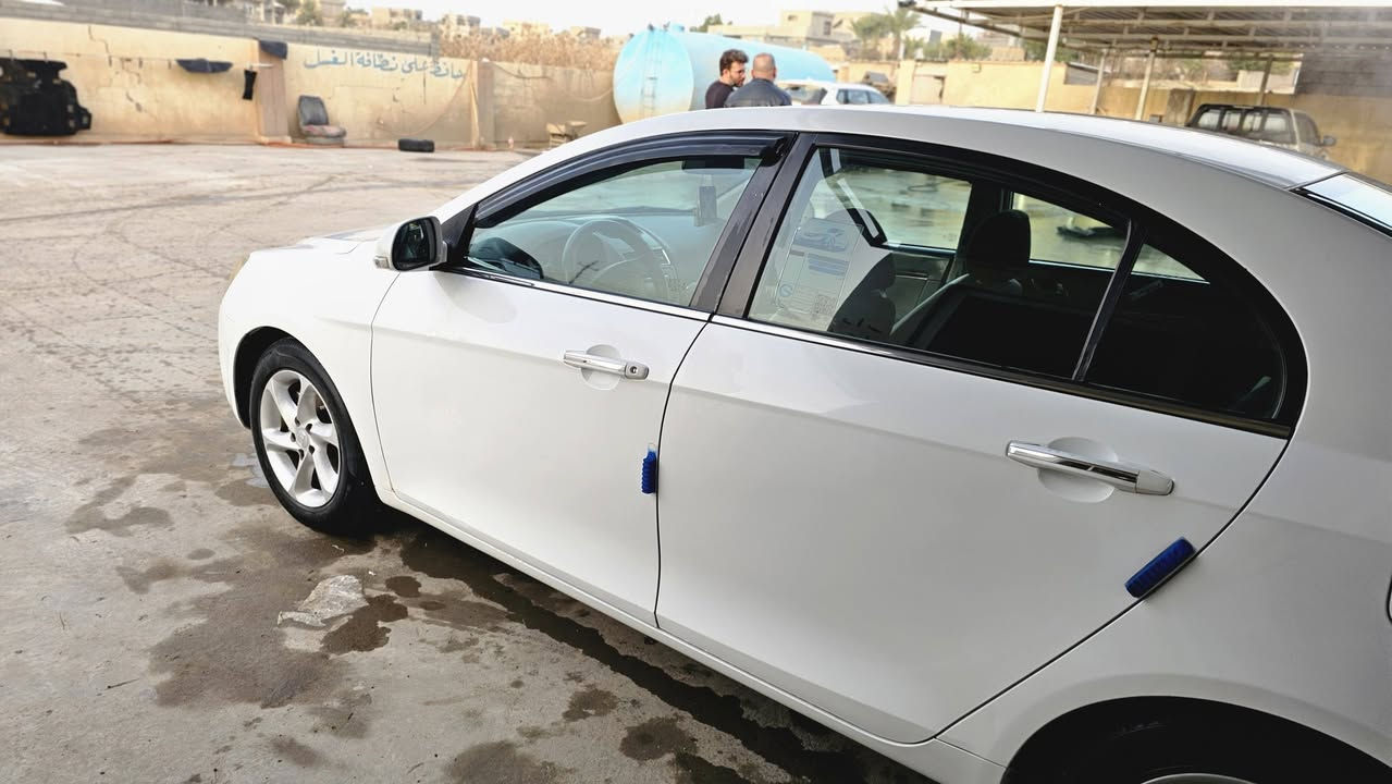 السلام عليكم
امكراند EC 7 ( صيني) موديل 2013 
رقم بغداد مشروع وطني بسمي شرط التحويل
فول اوتوماتيك ، كير محرك شرط، محرك 1800 كلها بلادي على وضع الشركه مال بيت اخذتها بموديلها وعلى ايدي
اشاير بالمري ،، تنته
تشغيل لايت عن بعد 
حساس خلفي
السعر 68 ورقه
ملاحظه: فقط بيها بارد قليل جدآ بباب السايق ومئشر بالصور،
والدعاميه الخلفيه مصبوغه اثر طخه بصيطه جدآ
للاستفسار ***********
