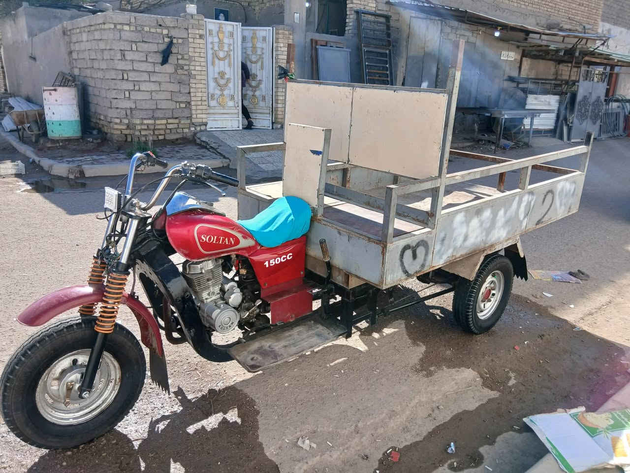 سلام عليكم ستوته صلطان البيع موديل 13 وكيله بشارع بغداد ستوته ملحوم بيهء باج 
السعر 1300وبيهء مجال المكان ابو رمانه 
***********
