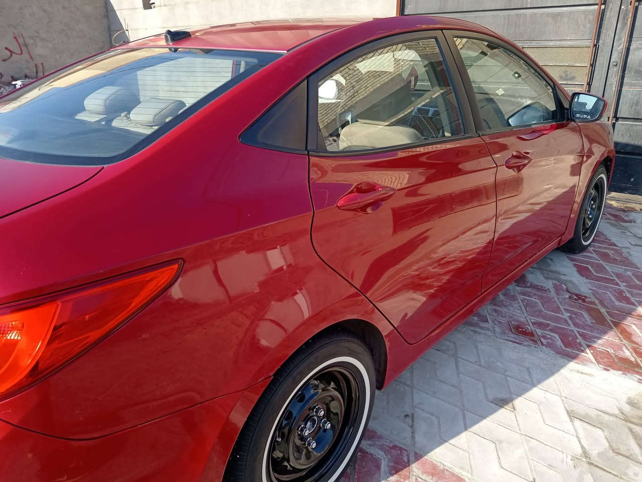 سلام عليكم
سياره اكسنت خصوصي  للبيع موديل ١٦ وارد أمريكي مكينه جبيره ١٦  حديثها فقط دعاميه أماميه سياره كفاله عامه جديده مال موظف رقم بغداد جديد دولي باسمي  سنويه جديده لل 2029جاهزه تحويل ثاني يوم سعر 119وبيها مجال عنوان في محافظة بابل غير متواجد على فيس. للاستفسار الاتصال على الرقم ***********
