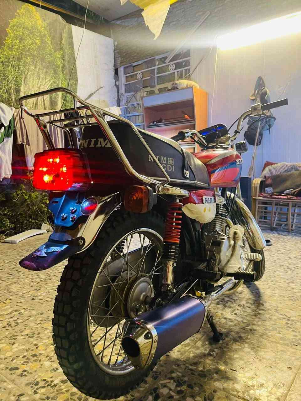 سلام عليكم دراجه يراني نامه اوراق كامله  25طالعه بنهايت ال25بعده زيرو ماشيه 4تلاف
نضيفه كلش اي نقص مابيه كزوز رياضي سعره 650وبيه مجال قليل كلش شراي تصل رقم*********** مكاني جادريه
