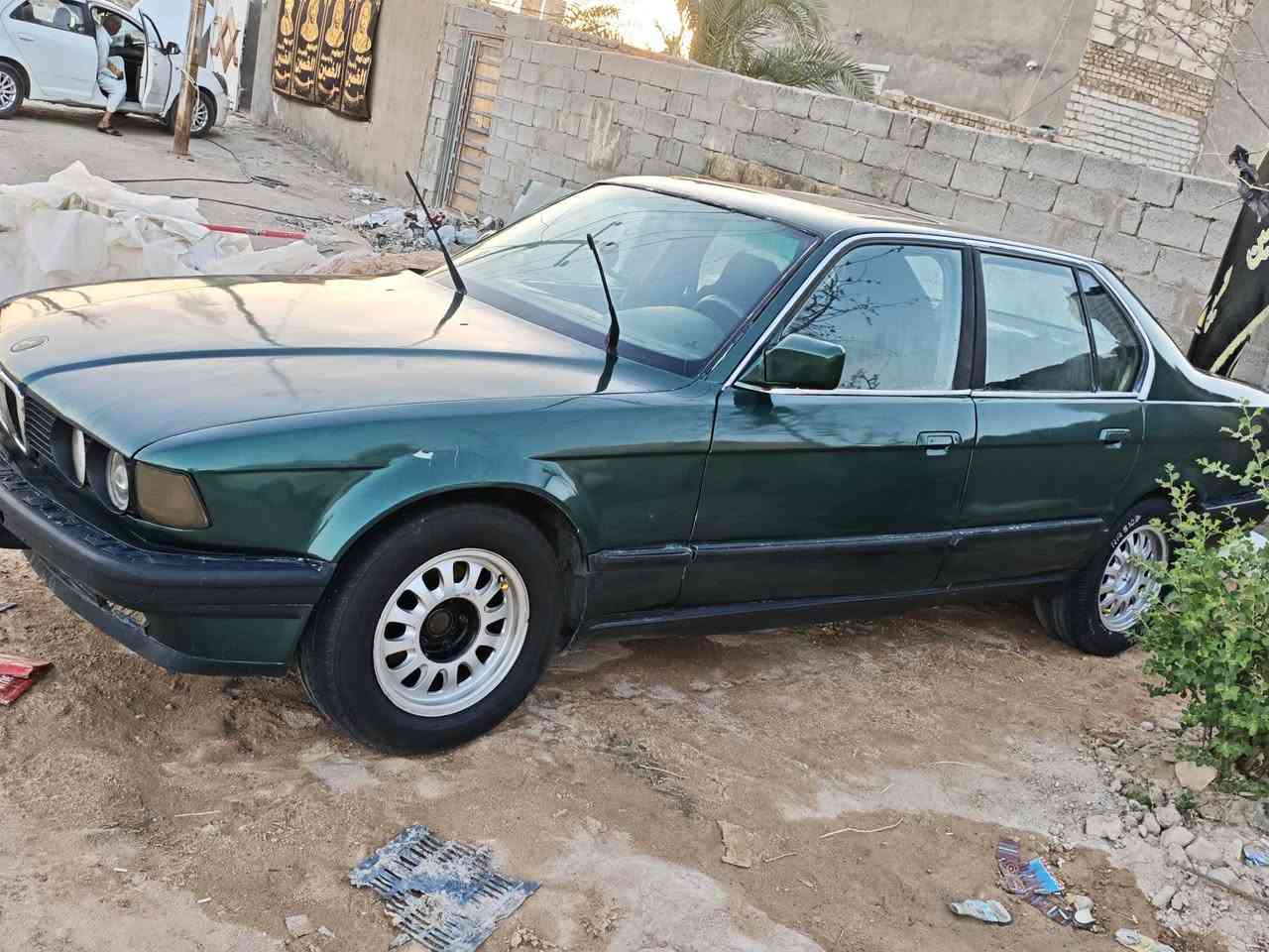 السلام عليكم اخوان BMW 735i مكينه مفتوح اصل
السياره معروضه للبيع بسعر 40ورقه وبيها مجال او مراوس ب525 السياره شوف عينكم ناقصه حداديه و التبريد شغال بس فجه الكنبريسر وكف تبريدها ثلج عليها مكينه وكير مكفولات 160 رون ***********
