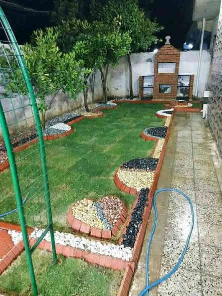 نعمل جميع انواع الحدائق كرسته وعمل ..
ثيل هندي 
زميج نهري
ديكور حديث
منظومة مرشات
للتواصل واتساب***********
