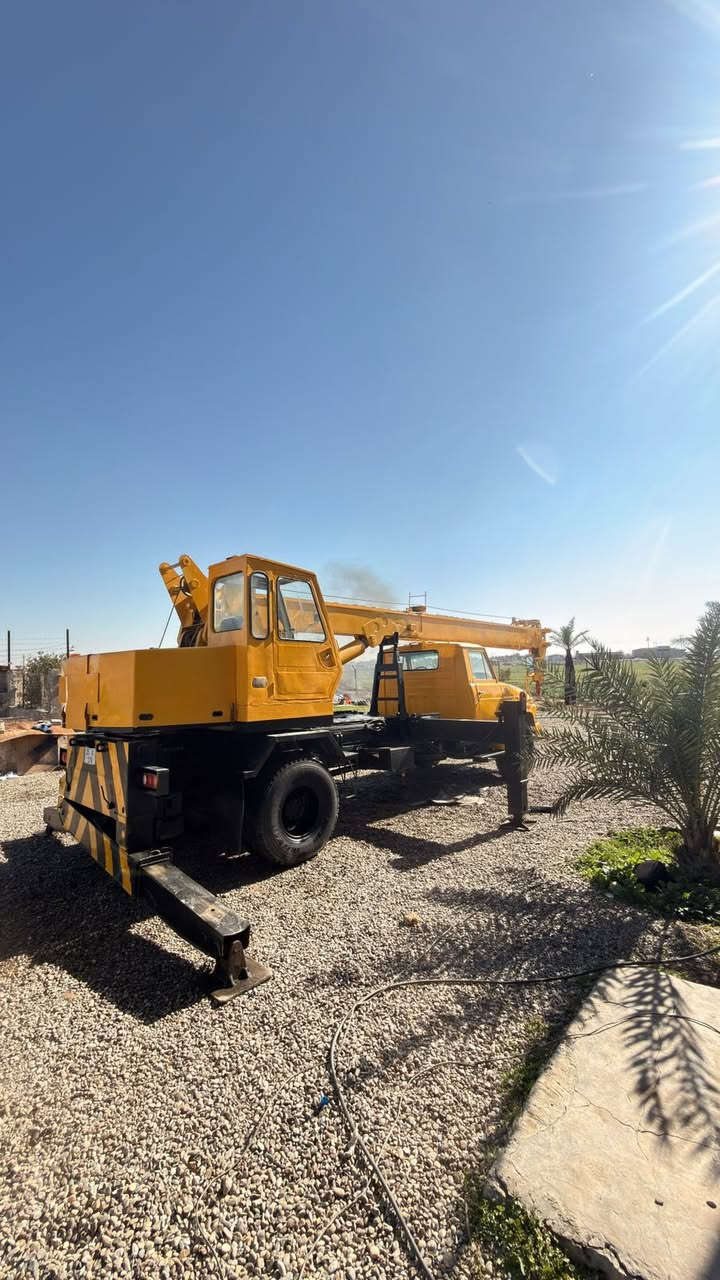 للبيع اكرين تادانو10طن رقم دولي كفالة عامة للاستفسار***********
