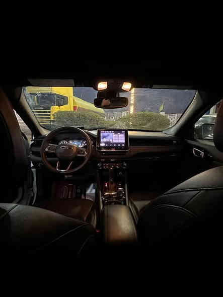 جيب كومبارس موديل24 حادثها بنيد مصلح نفسه  والسياره بسمي المكان بغداد السعر 170 وبيها مجال ***********
