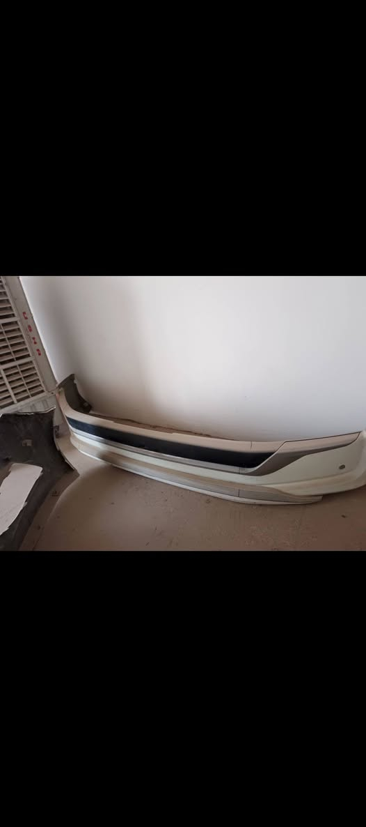 دعاميه مال سوناته للبيع او لحيه مال لاند كروز للبيع المكان نجف حي النداء الرقم ***********
