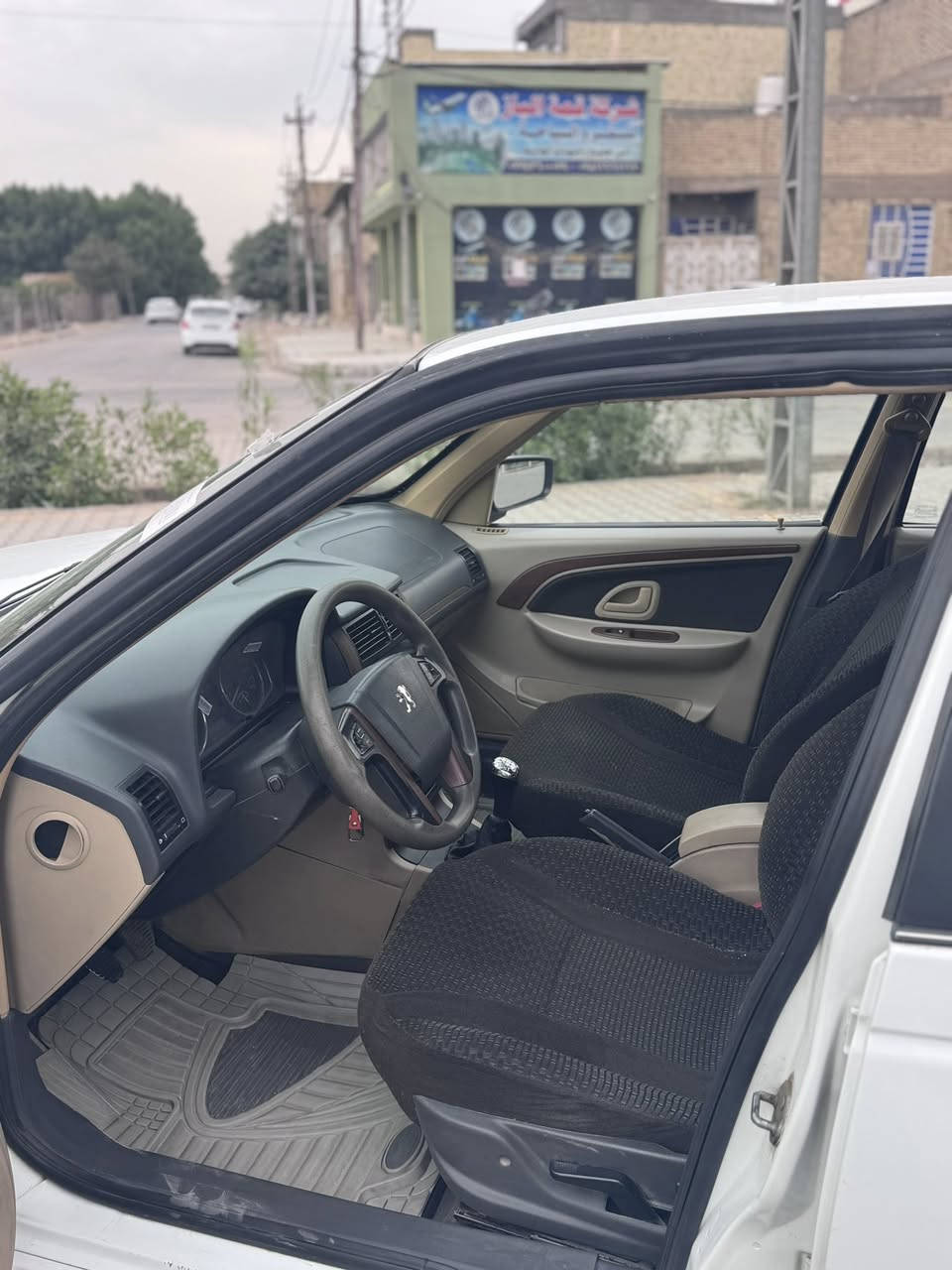 بارس ٢٠٢٢ كفاااالة عامة حتى من الشخط 
مطلوبه استقطاع مباشر ع الماستركارد
ماشية ١١٤ الف
رقم بغداد واني متكاتب بشكل مباشر ويه راعيها ويسويلك وكاله 
السياره عليها غرامة ٣٠٠ الف (ورقتين) ينزل من سعرها 
تبريد مكينة كير خير من الله شرط تفحصها بالجهاز 
نواقصها اشياء بسيطه 

٦٧ ورقه وبيها مجال بسيط 
مكانها نجف 
***********
