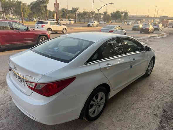 السلام عليكم مكلف بالنشر. هونداي سوناتا 2013 وارد خليجي المواصفات الشركة العامة محرك 2400 دوش قطعتين تبريد مري شفط ويل كب تحكم ستيرن السيارة نظيفة جدا مكفولة من صبغ وتبديل وبارد محرك ابلادي مابيهة نقص الحمدلله رقم بغداد انكليزي تحويل مباشر السعر 142 مكان السيارة بغداد جانب الكرخ حي العامل قرب البانزين خانة*********** بغداد
