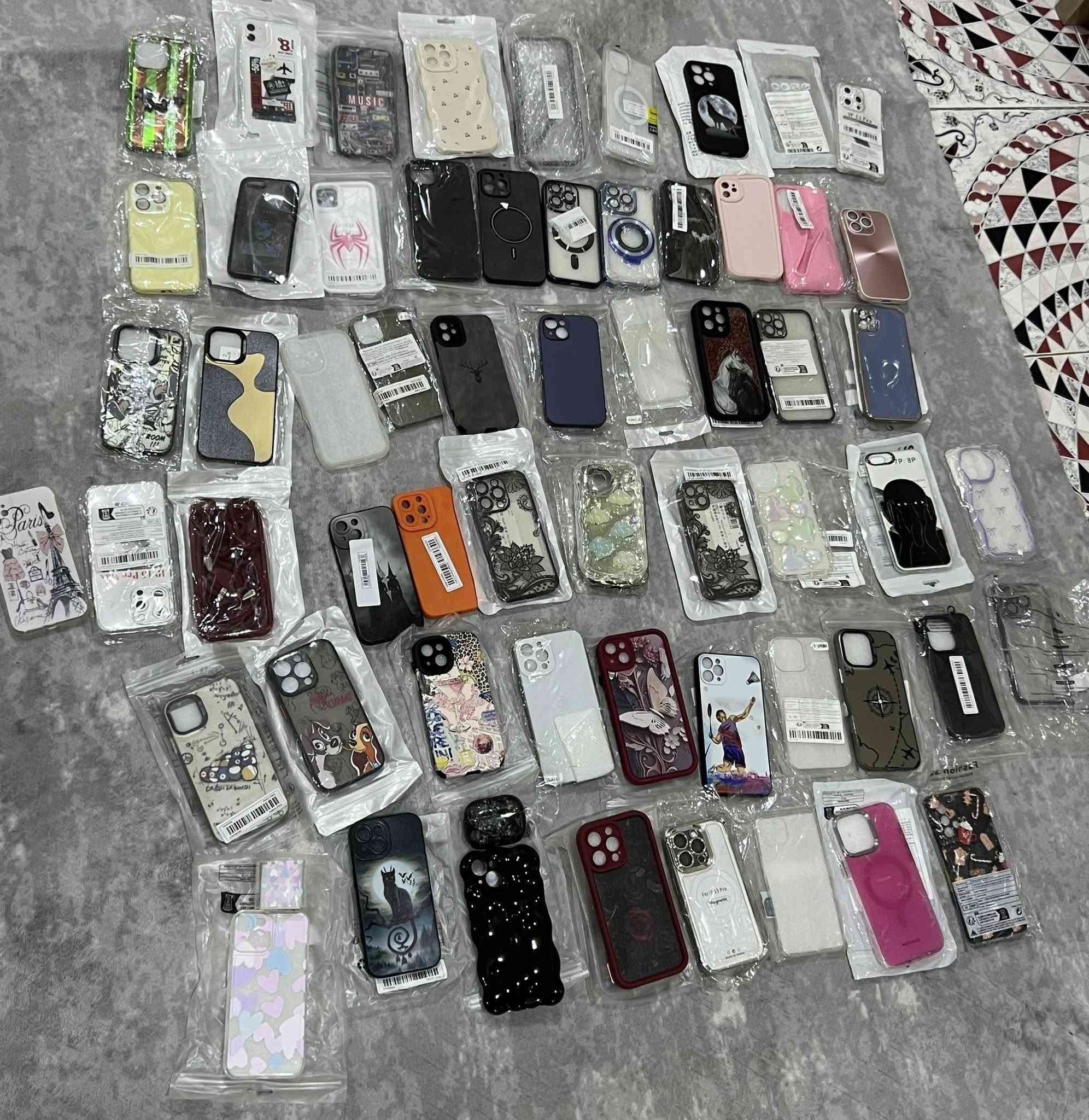 السلام عليكم متوفر اكثر من 250 قطعه كفرات ايفون من X الى ايفون 16 عادي وبرو ماكس + جميع انواع كلكسي الى 24 الترا ابيع شلعه كل كفرين بألف دينار بلاش والله


**إذا كنت صاحب هذا الإعلان وتريد حذفه لأي سبب، رجاءا أرسل رسالة إلى الدعم الفني**