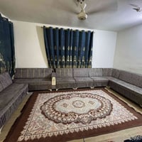 ديوان 7 مقاعد سعرة 200  07705844489