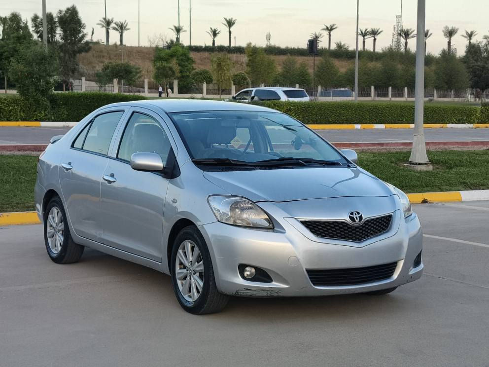 Toyota yaris 2013 
‎     ( سعری : 94 مەجالەکی کەم  ) 
‎
‎تۆیۆتا یارس ، بێ سبوخ
‎مۆدیل : 2013
‎دەبل گێچ ، دوو جام کارەبا 
‎155هەزار ڕۆیشتیە  
‎بێ بۆیاخ بێ لێدران 
‎بێ کاڵبوونەوە 
‎یەک دوو تعدیلی هەیە 
                              سیارە ڕەقەم هەولێرە 
‎ڕەقەم باریکە  هەزای نوێیە 
‎گێرو مەکینە ، تەبرید ساردو ، گەرم بەشەرت 
‎یەک دینار مەسروفی نیە 
‎شوێن هەولێر 
‎ ( ڕەقەم تەلەفۆن : *********** )
‎           (   وەتسئاپ و ڤایبەر ) أربيل, العراق
