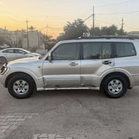 باجيرو 2006 مكينه 6 سلندر سياره مكفوله من الطول لطول لا ضربه ولا صبغ ف...